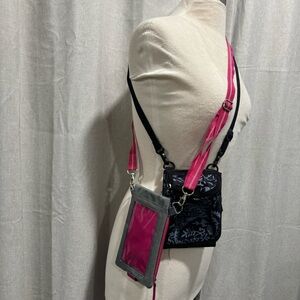 Stylish Black and Pink Women's traveler's Bag